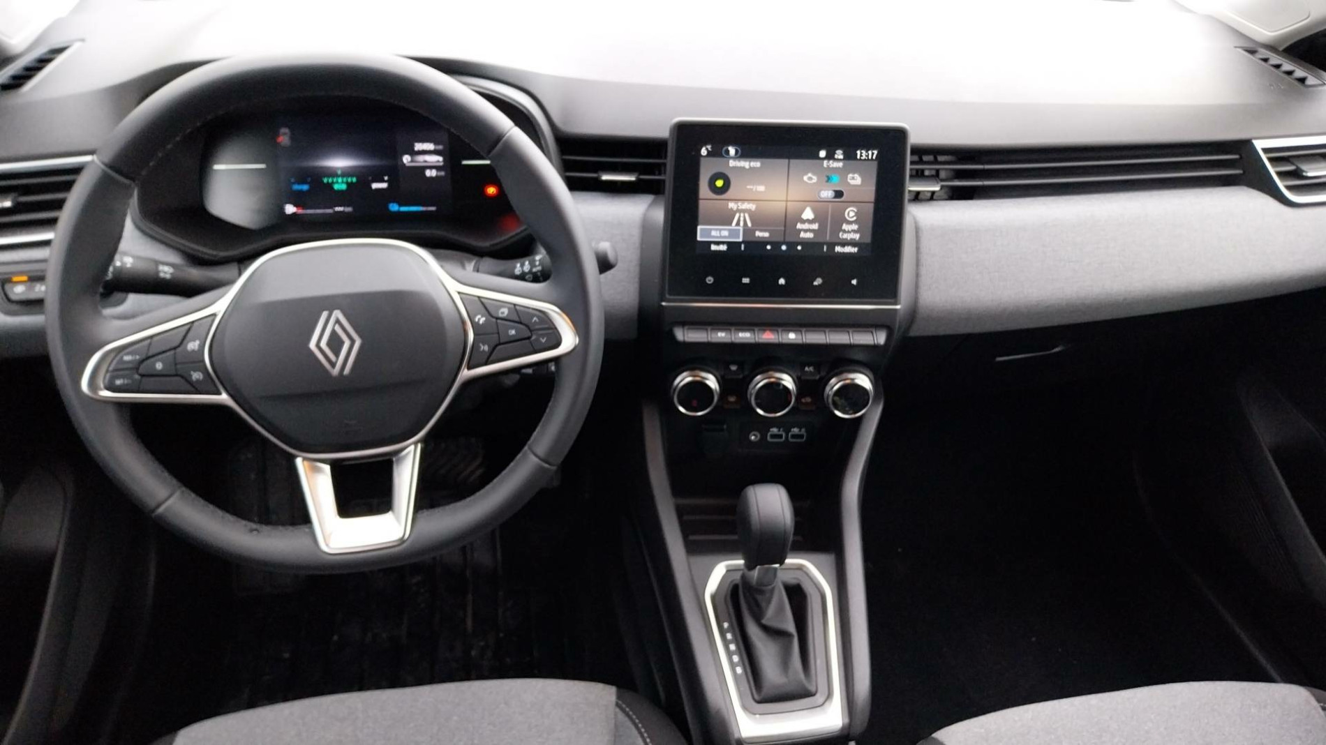 Vente en ligne Renault Clio 5 Clio E-Tech full hybrid 145 ch GSR2 au prix de 20 990 €