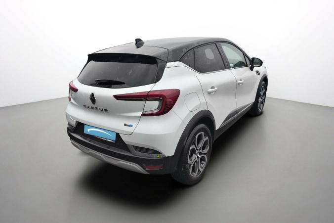 Vente en ligne Renault Captur  E-Tech 145 - 21 au prix de 21 990 €