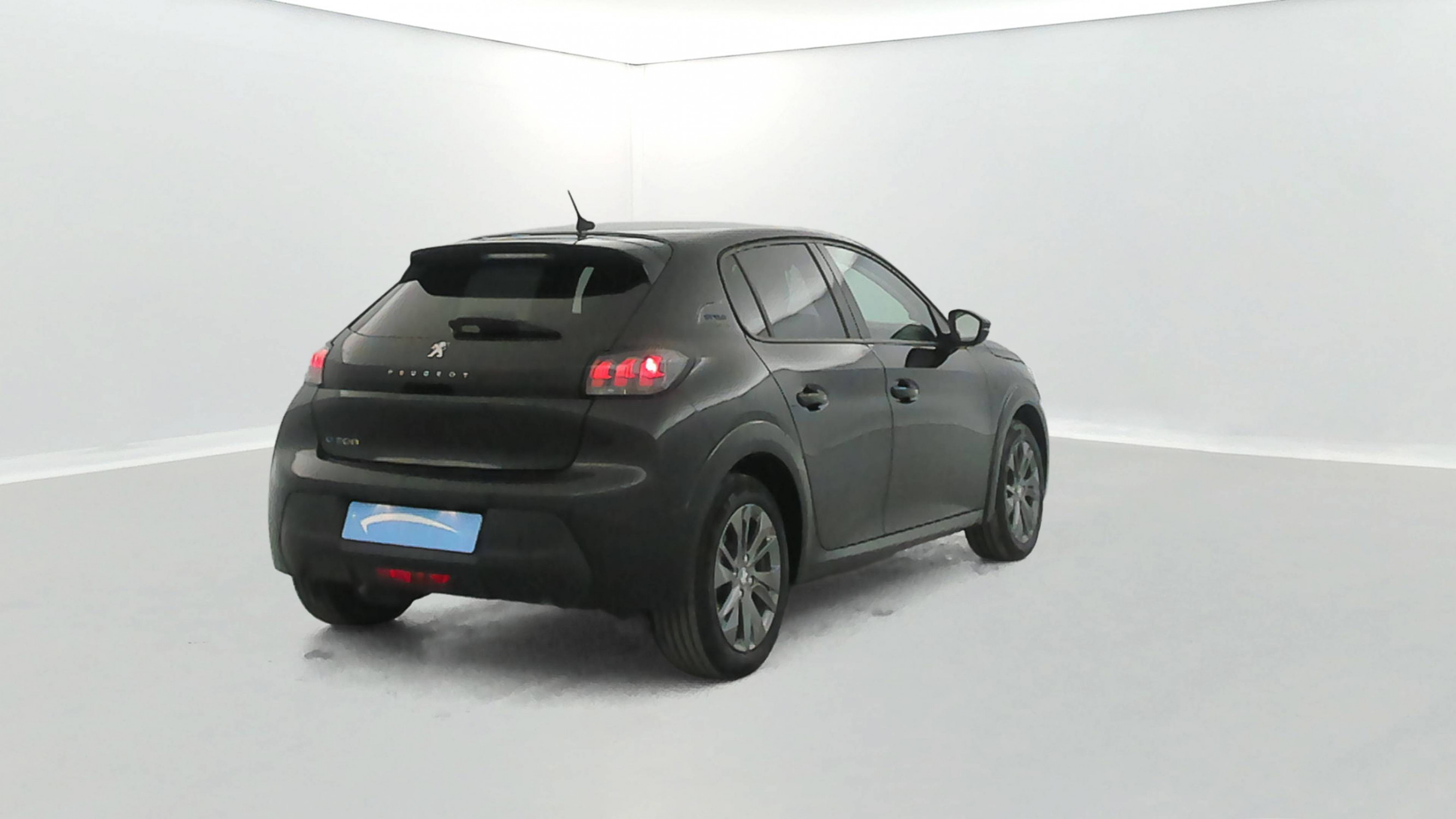 Vente en ligne Peugeot E-208  50 kWh 136ch au prix de 14 990 €