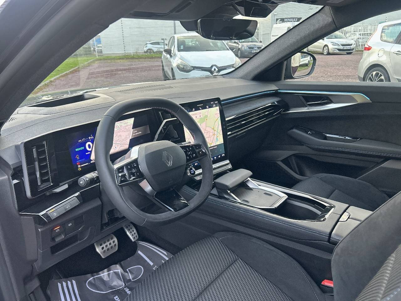 Vente en ligne Renault Espace Espace E-Tech full hybrid 200 GSR2 au prix de 37 990 €