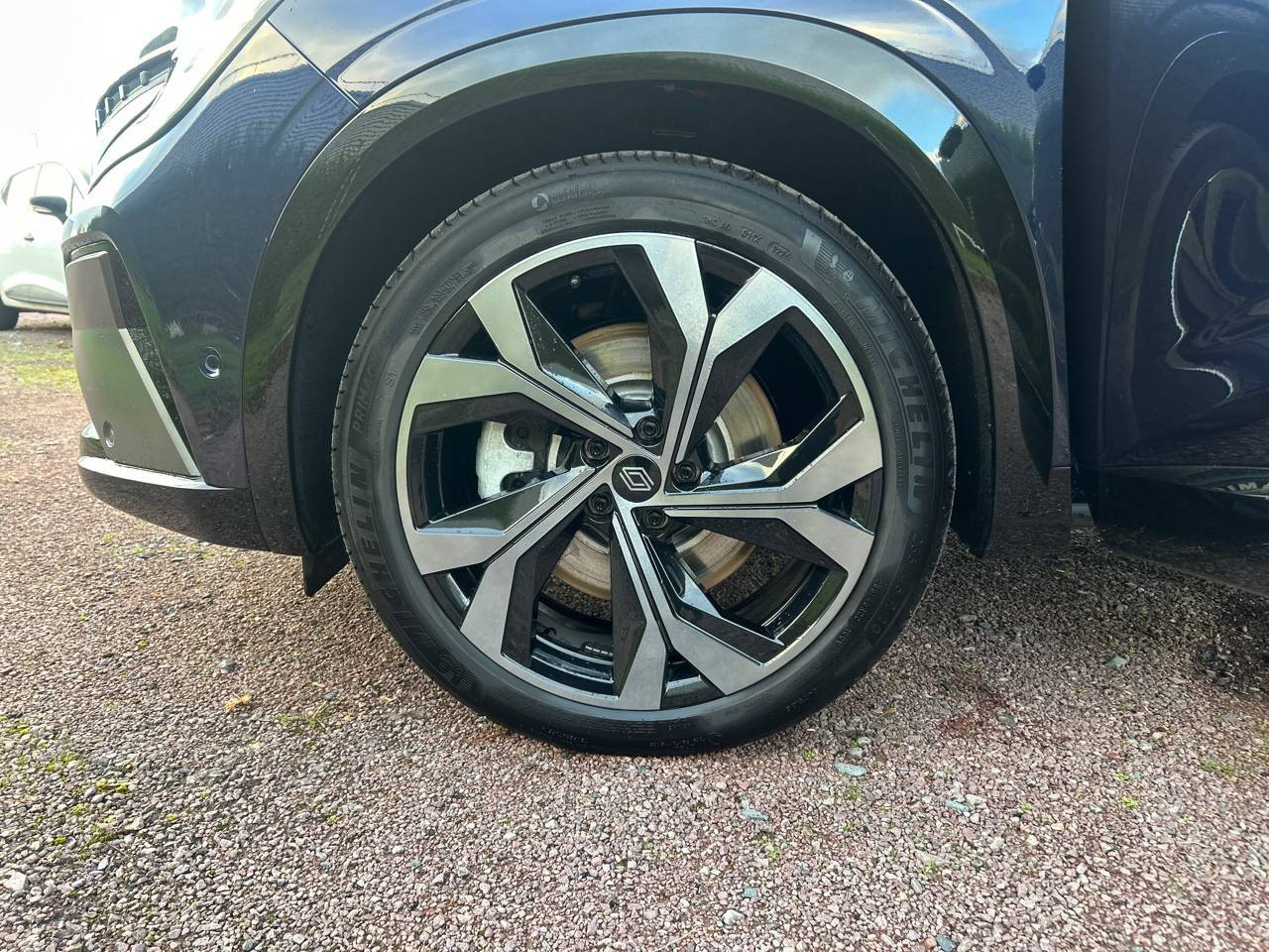 Vente en ligne Renault Espace Espace E-Tech full hybrid 200 GSR2 au prix de 37 990 €