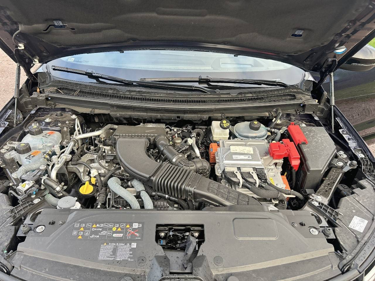 Vente en ligne Renault Espace Espace E-Tech full hybrid 200 GSR2 au prix de 37 990 €