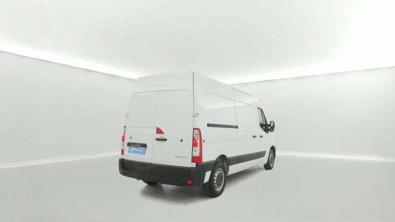 Vente en ligne Renault Master Fourgon MASTER FGN TRAC F3500 L2H2 BLUE DCI 135 au prix de 22 990 €