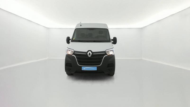 Vente en ligne Renault Master Fourgon MASTER FGN TRAC F3500 L2H2 BLUE DCI 135 au prix de 27 990 €