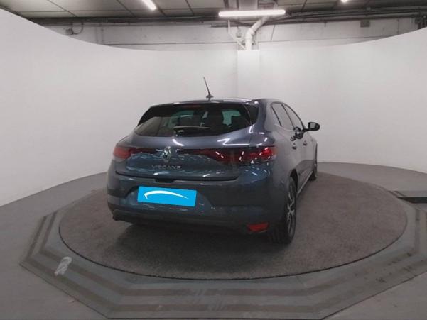 Vente en ligne Renault Megane 4 Mégane IV Berline Blue dCi 115 au prix de 15 990 €