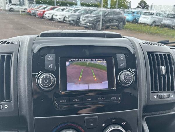 Vente en ligne Peugeot Boxer Fourgon BOXER TOLE 435 L4H2 BLUEHDI 165 S&S au prix de 22 990 €