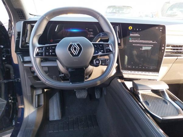 Vente en ligne Renault Nouveau Espace Espace E-Tech hybrid 200 au prix de 37 990 €