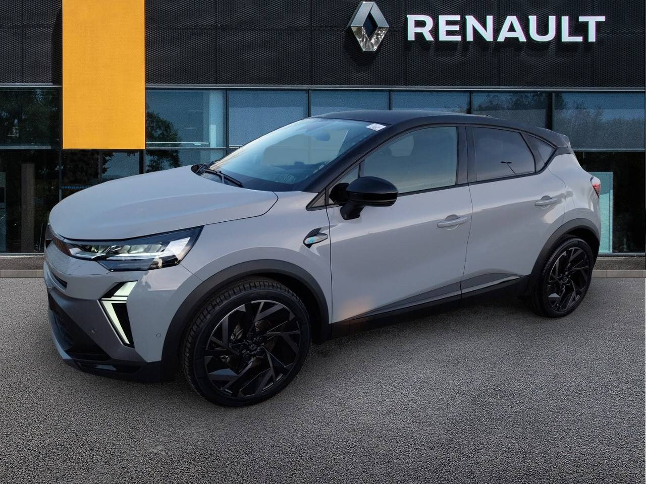 Renault Captur  E-Tech full hybrid 145 ch occasion de 2025 en vente à Caen