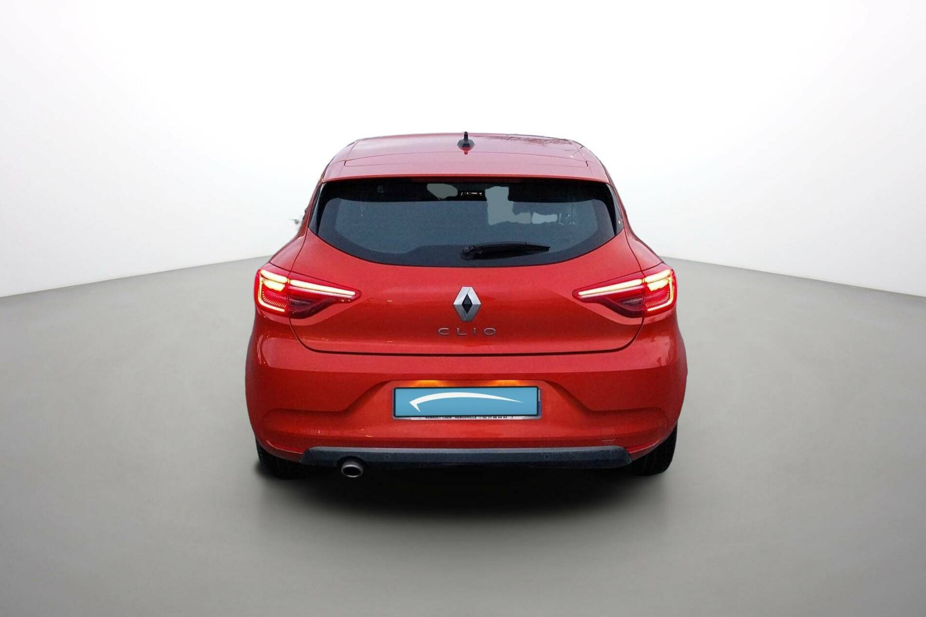 Vente en ligne Renault Clio 5 Clio TCe 90 - 21N au prix de 13 490 €