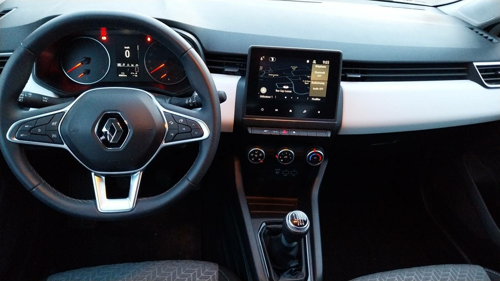 Vente en ligne Renault Clio 5 Clio TCe 90 au prix de 13 990 €