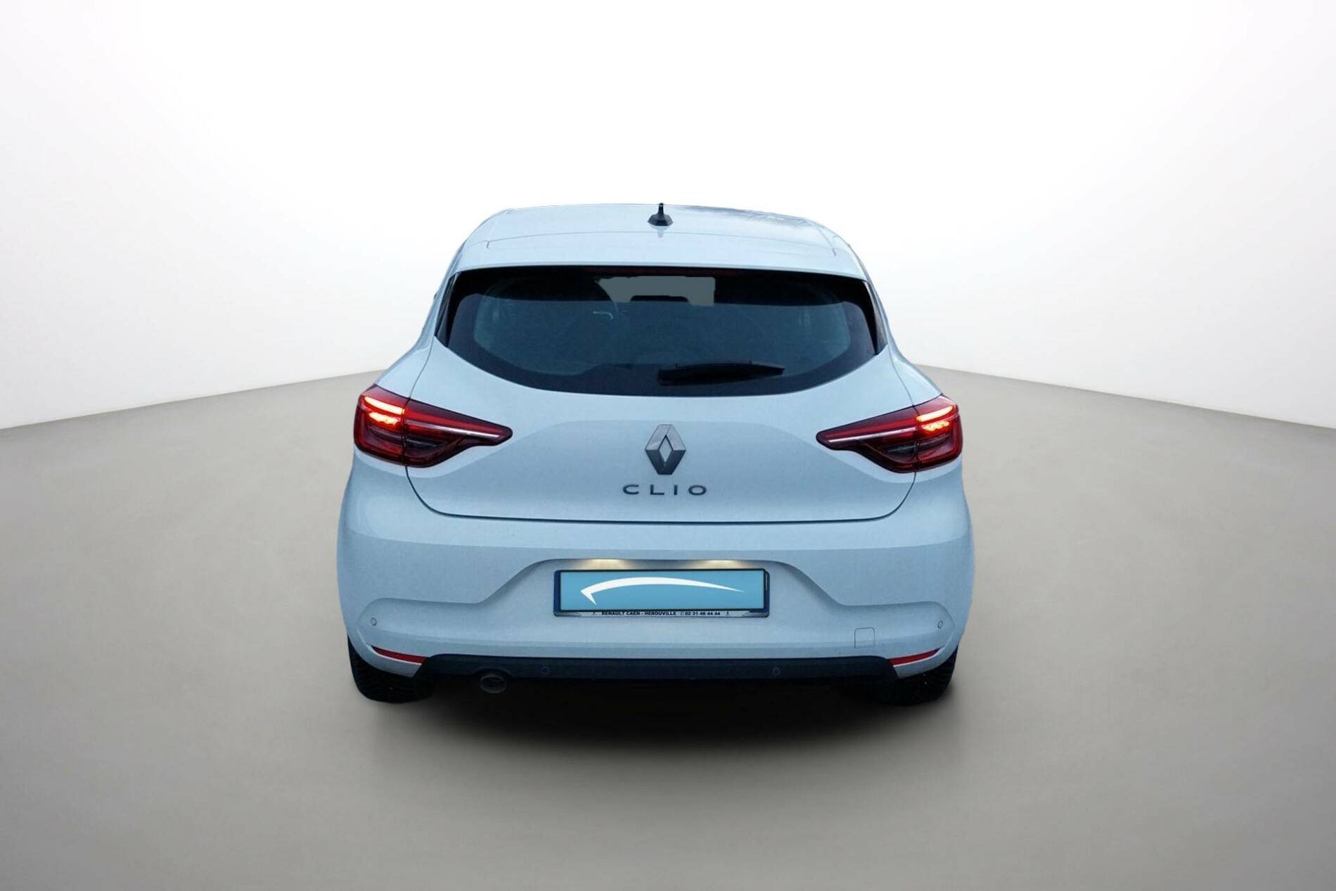 Vente en ligne Renault Clio 5 Clio TCe 90 - 21N au prix de 12 990 €