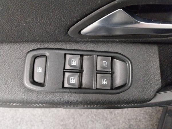 Vente en ligne Dacia Duster  TCe 150 FAP 4x2 EDC au prix de 19 990 €
