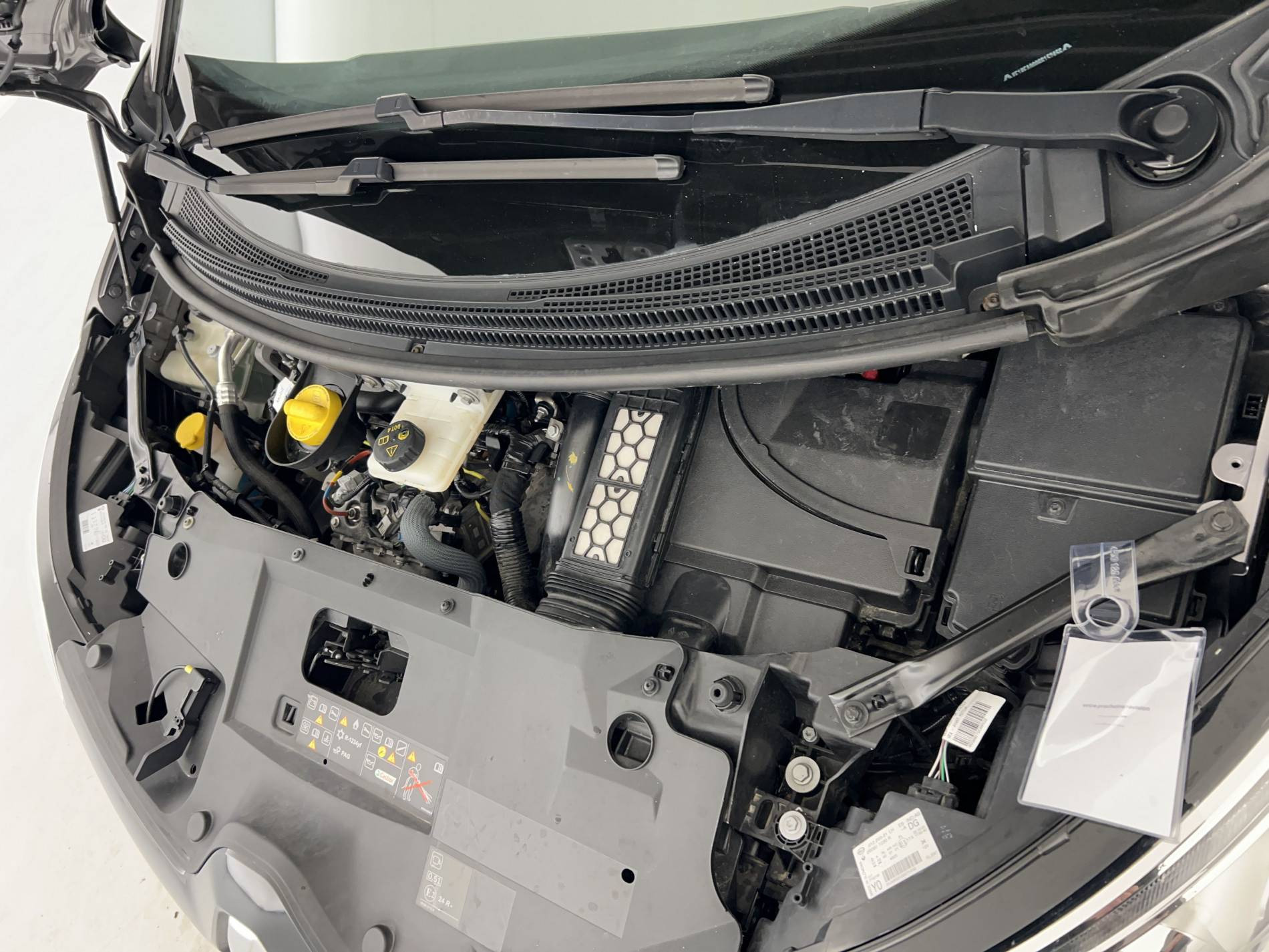 Vente en ligne Renault Scenic 4 Scenic Blue dCi 120 EDC au prix de 17 490 €