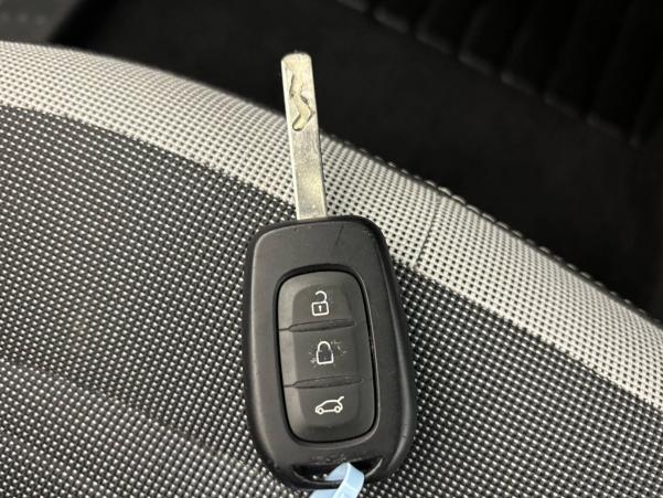 Vente en ligne Renault Twingo Electrique Twingo III E-Tech au prix de 13 590 €