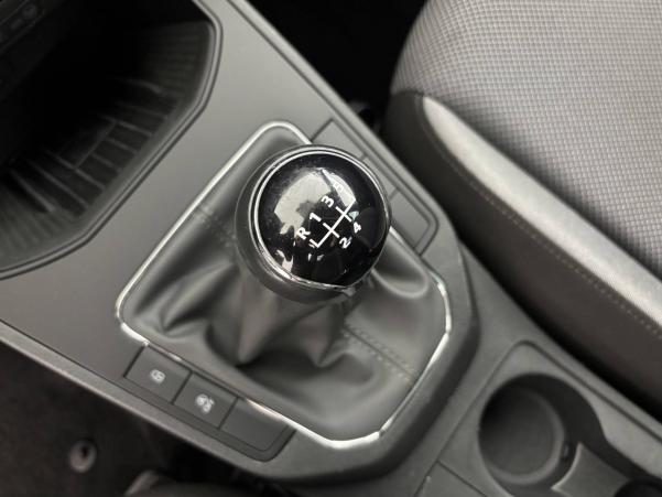 Vente en ligne Seat Ibiza  1.0 80 ch S/S BVM5 au prix de 12 900 €