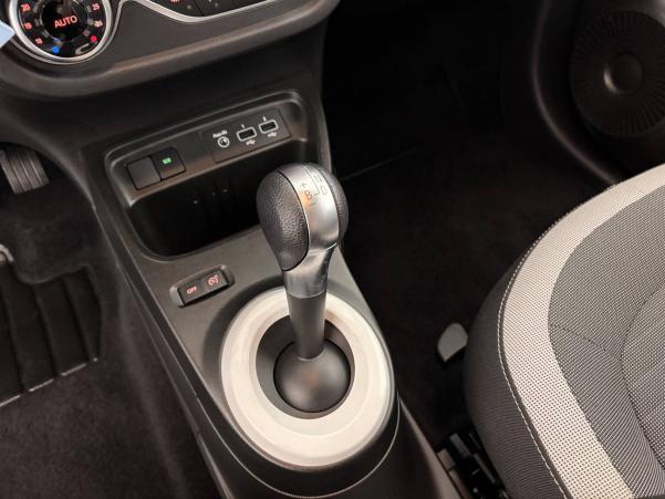 Vente en ligne Renault Twingo Electrique Twingo III E-Tech au prix de 13 590 €