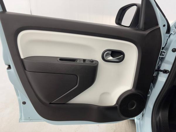 Vente en ligne Renault Twingo Electrique Twingo III E-Tech au prix de 13 590 €
