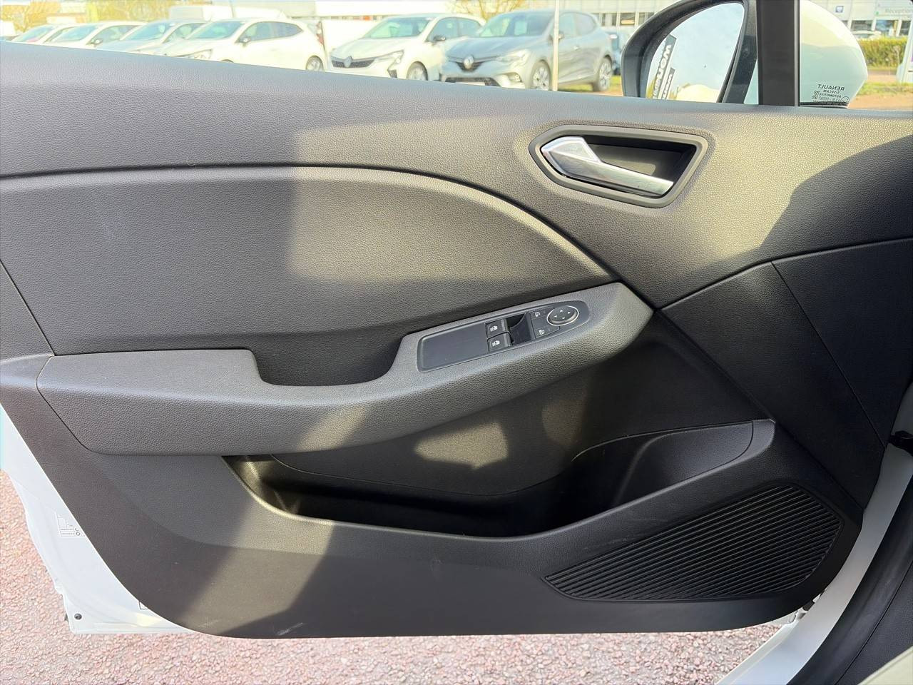 Vente en ligne Renault Clio 5 Clio Blue dCi 100 - 21N au prix de 14 990 €