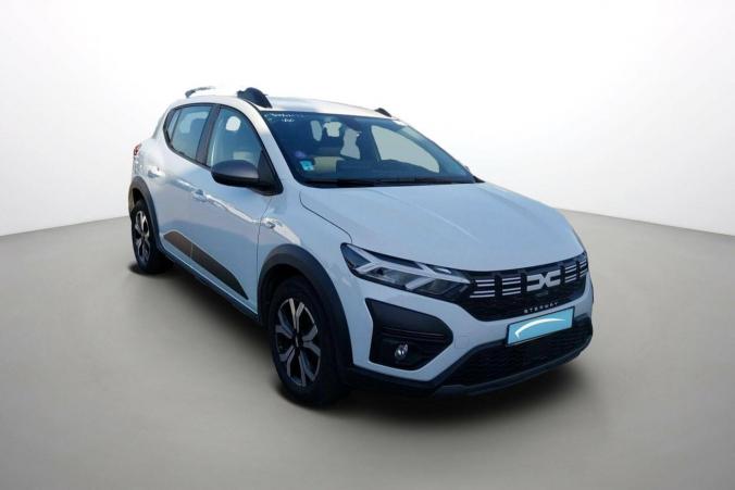 Vente en ligne Dacia Sandero  TCe 110 au prix de 15 990 €