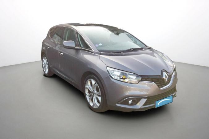 Vente en ligne Renault Scenic 4 Scenic TCe 140 FAP EDC au prix de 16 590 €