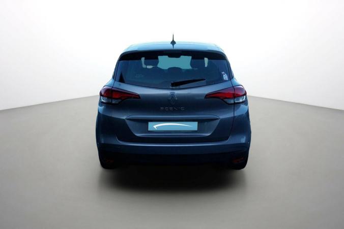 Vente en ligne Renault Scenic 4 Scenic TCe 140 FAP EDC au prix de 16 590 €