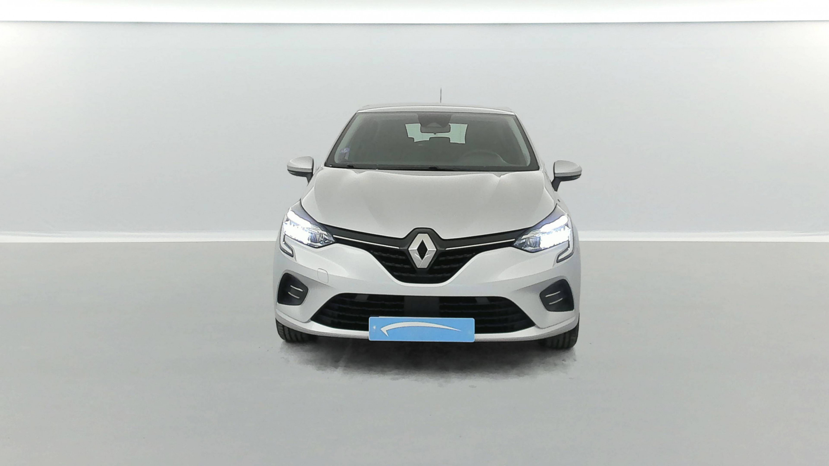 Vente en ligne Renault Clio 5 Clio E-Tech 140 - 21N au prix de 15 990 €