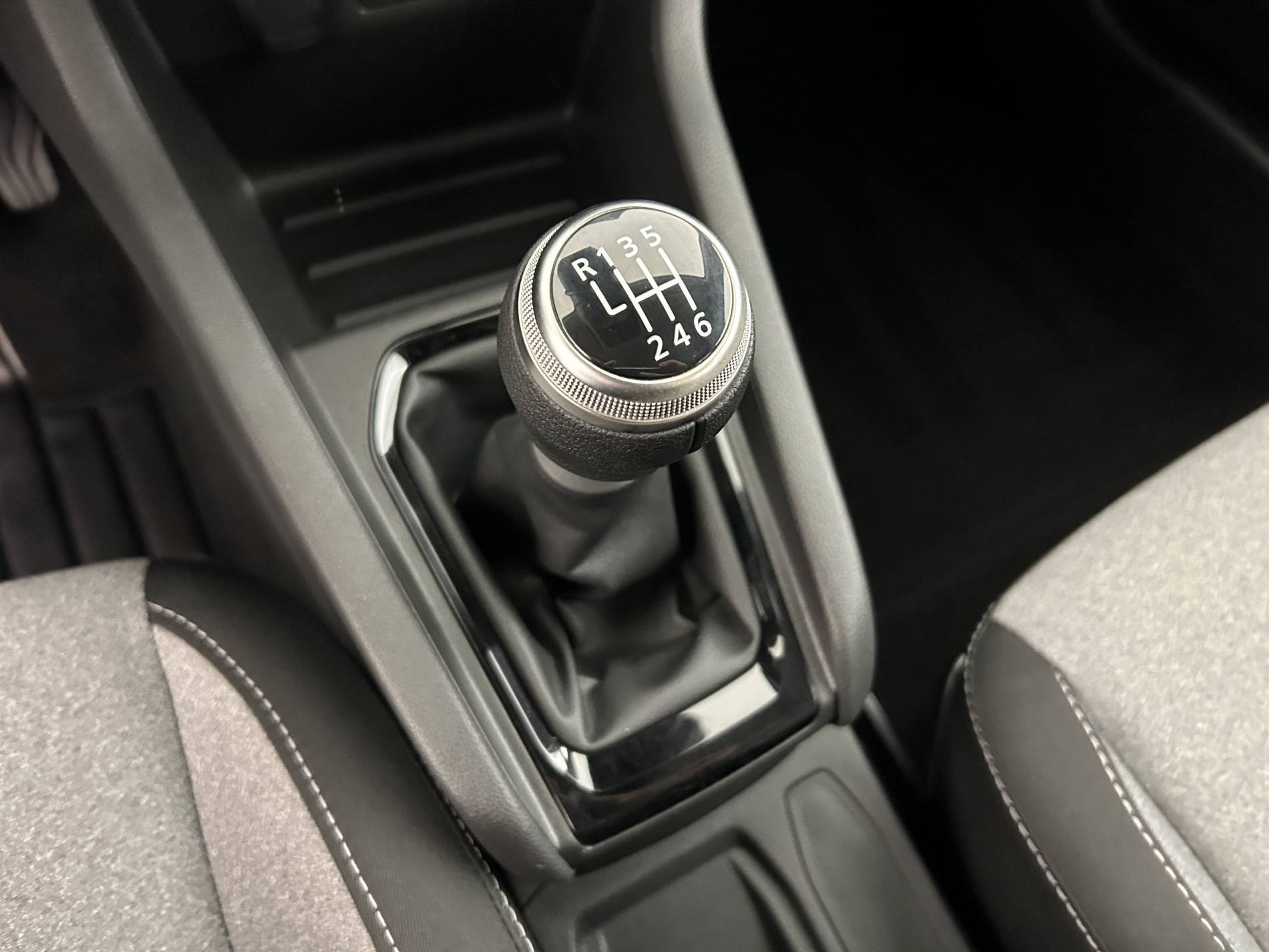 Vente en ligne Renault Clio 5 Clio TCe 90 ch GSR2 au prix de 14 990 €