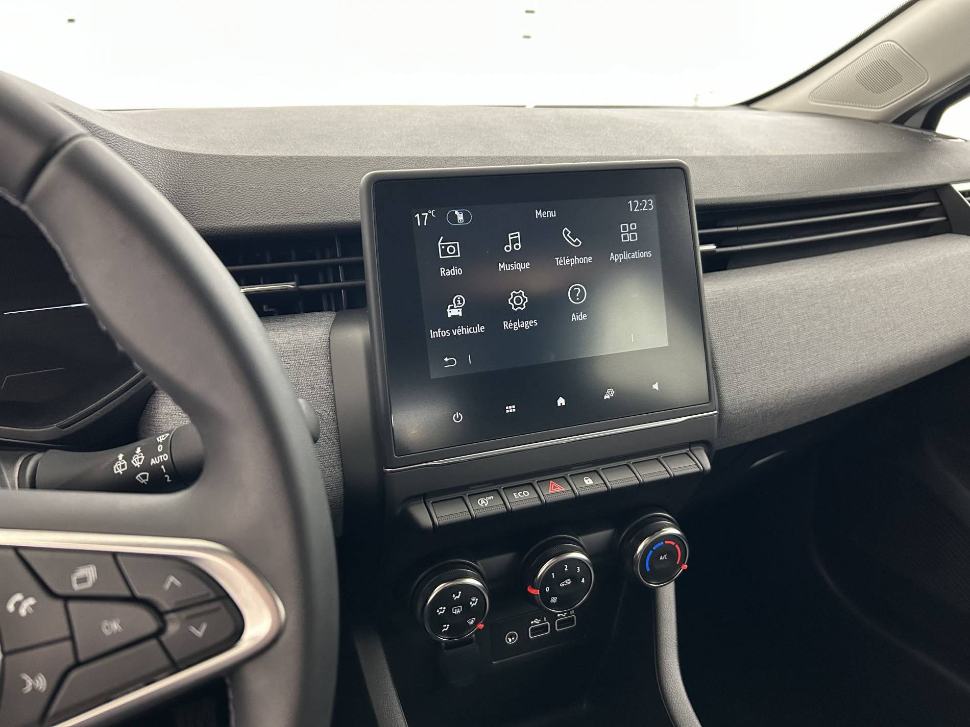 Vente en ligne Renault Clio 5 Clio TCe 90 ch GSR2 au prix de 14 990 €