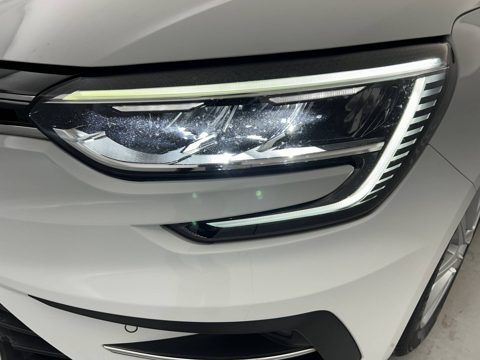 Vente en ligne Renault Megane 4 Estate Mégane IV Estate E-TECH Plug-In Hybride 160 au prix de 16 290 €