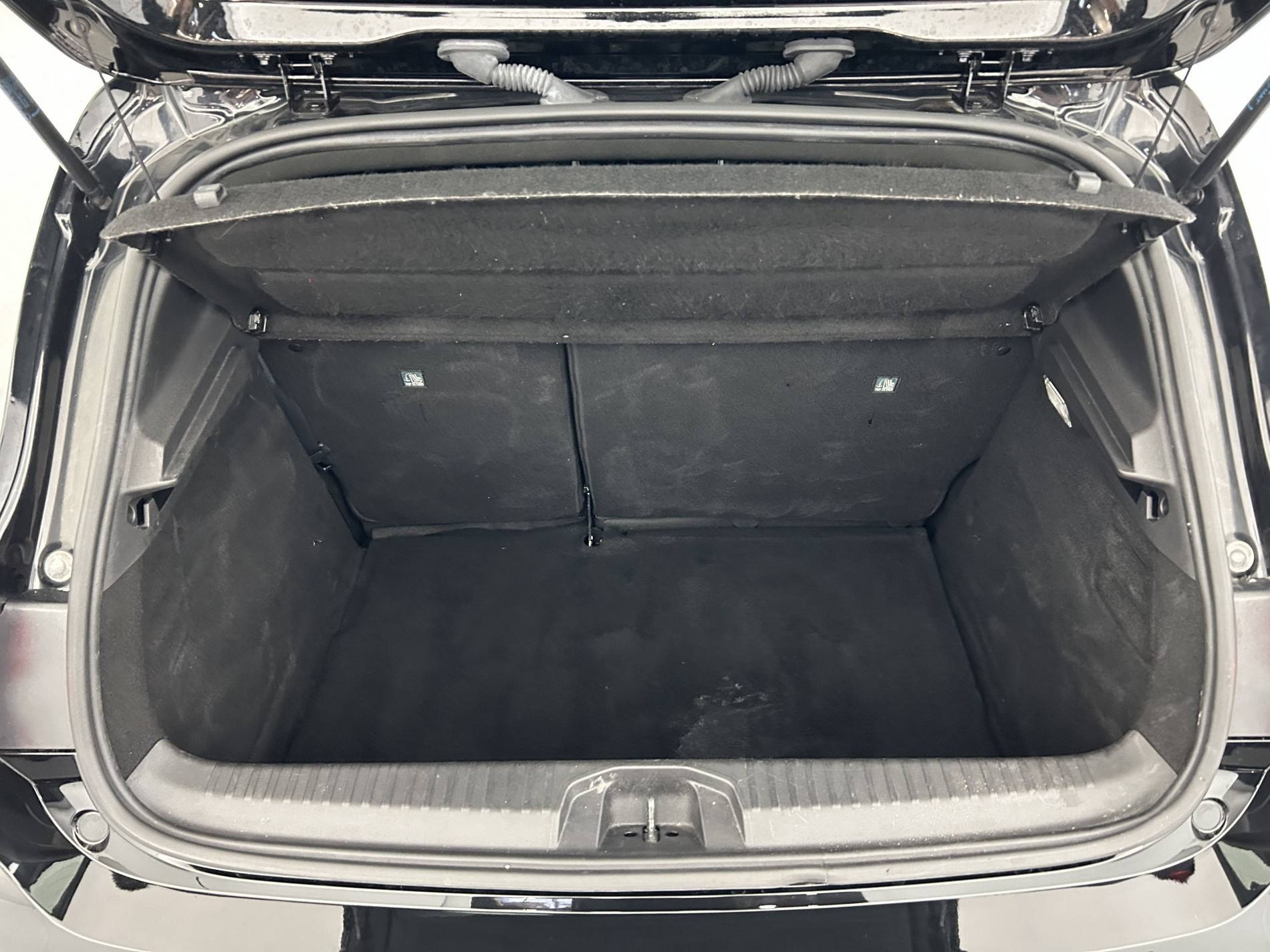 Vente en ligne Renault Clio 5 Clio TCe 90 - 21N au prix de 16 990 €