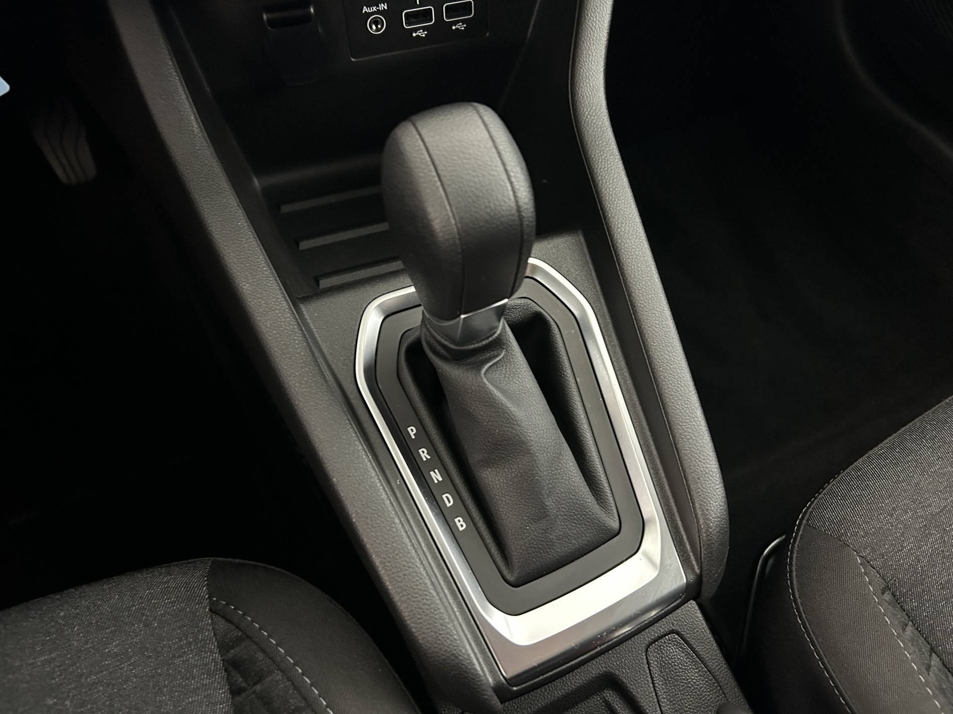 Vente en ligne Renault Clio 5 Clio E-Tech 140 - 21N au prix de 16 990 €