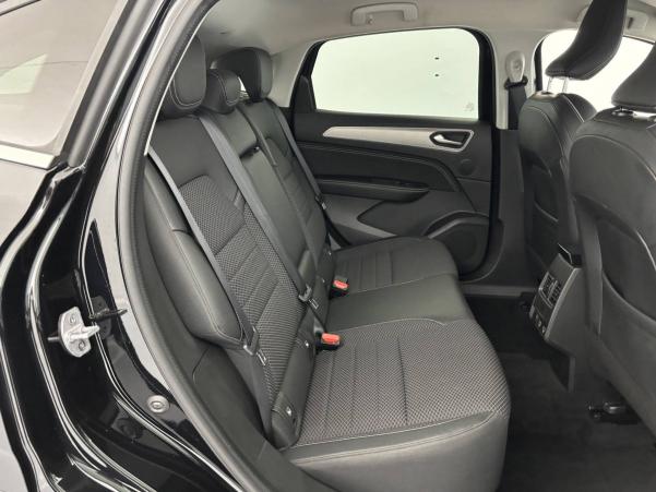 Vente en ligne Renault Arkana  mild hybrid 140 EDC FAP - 22 au prix de 21 590 €