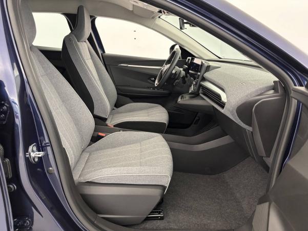 Vente en ligne Renault Megane E-Tech  EV40 130ch standard charge au prix de 19 990 €