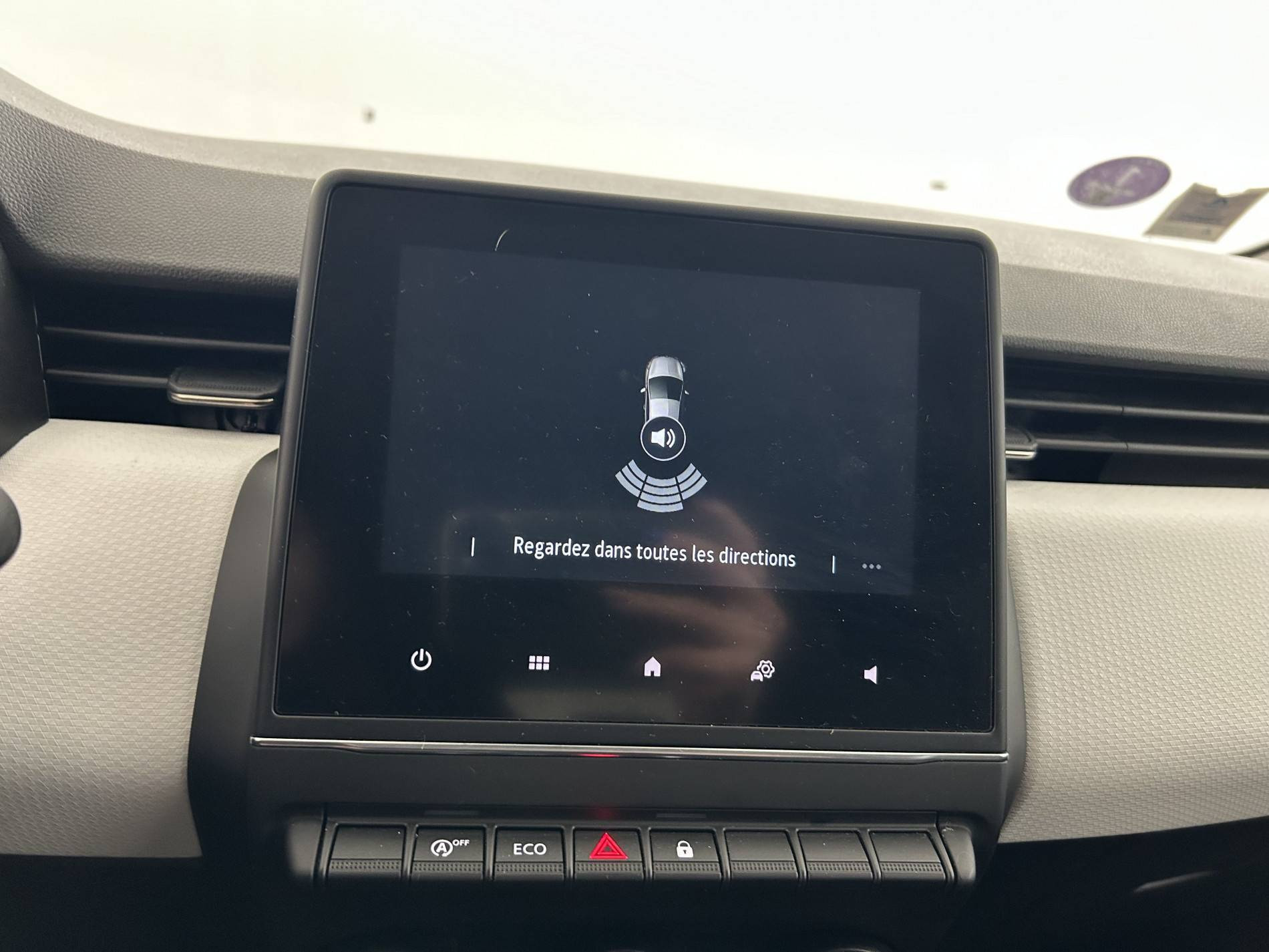 Vente en ligne Renault Clio 5 Clio TCe 90 au prix de 15 390 €