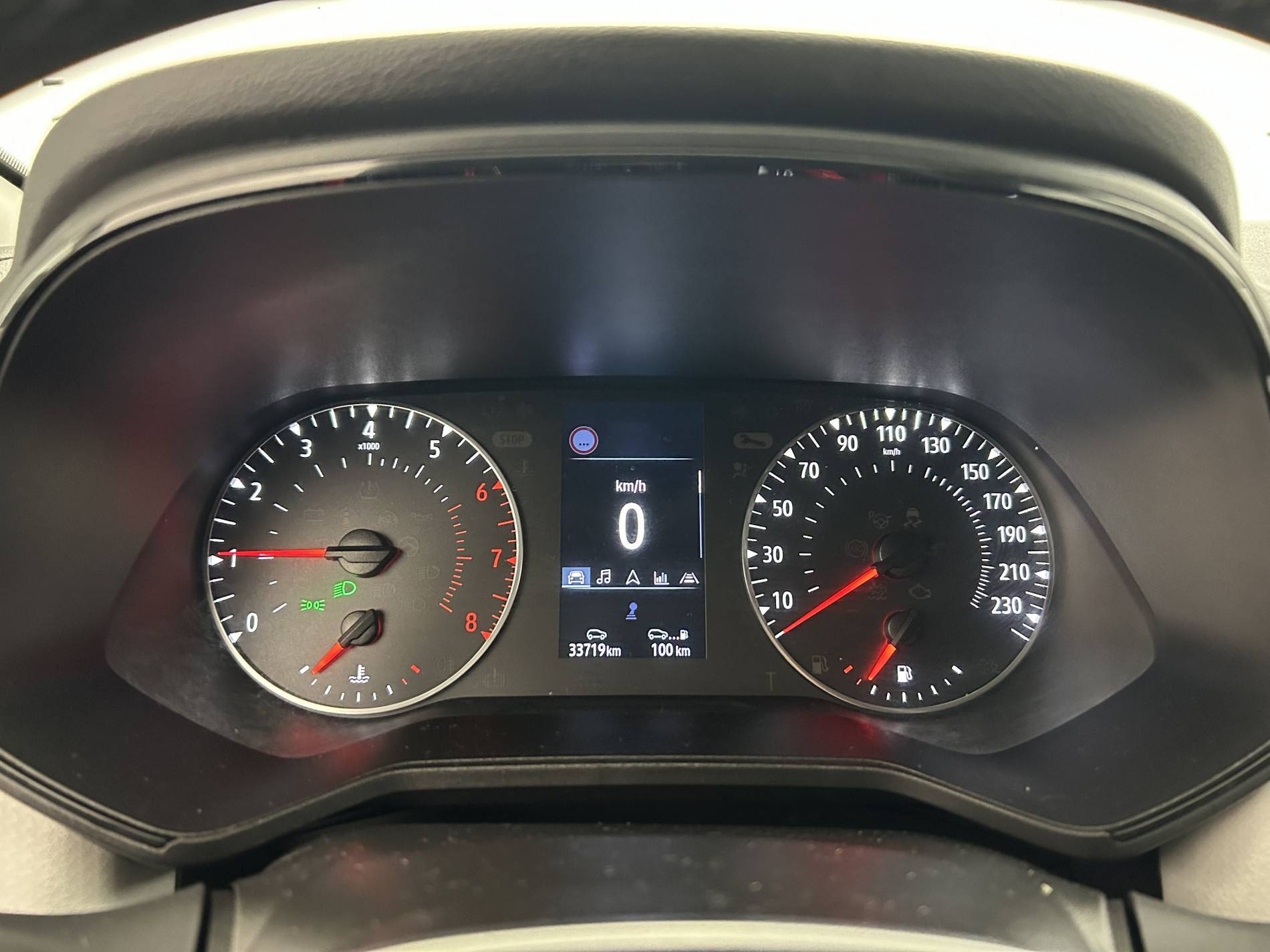 Vente en ligne Renault Clio 5 Clio TCe 90 au prix de 15 390 €