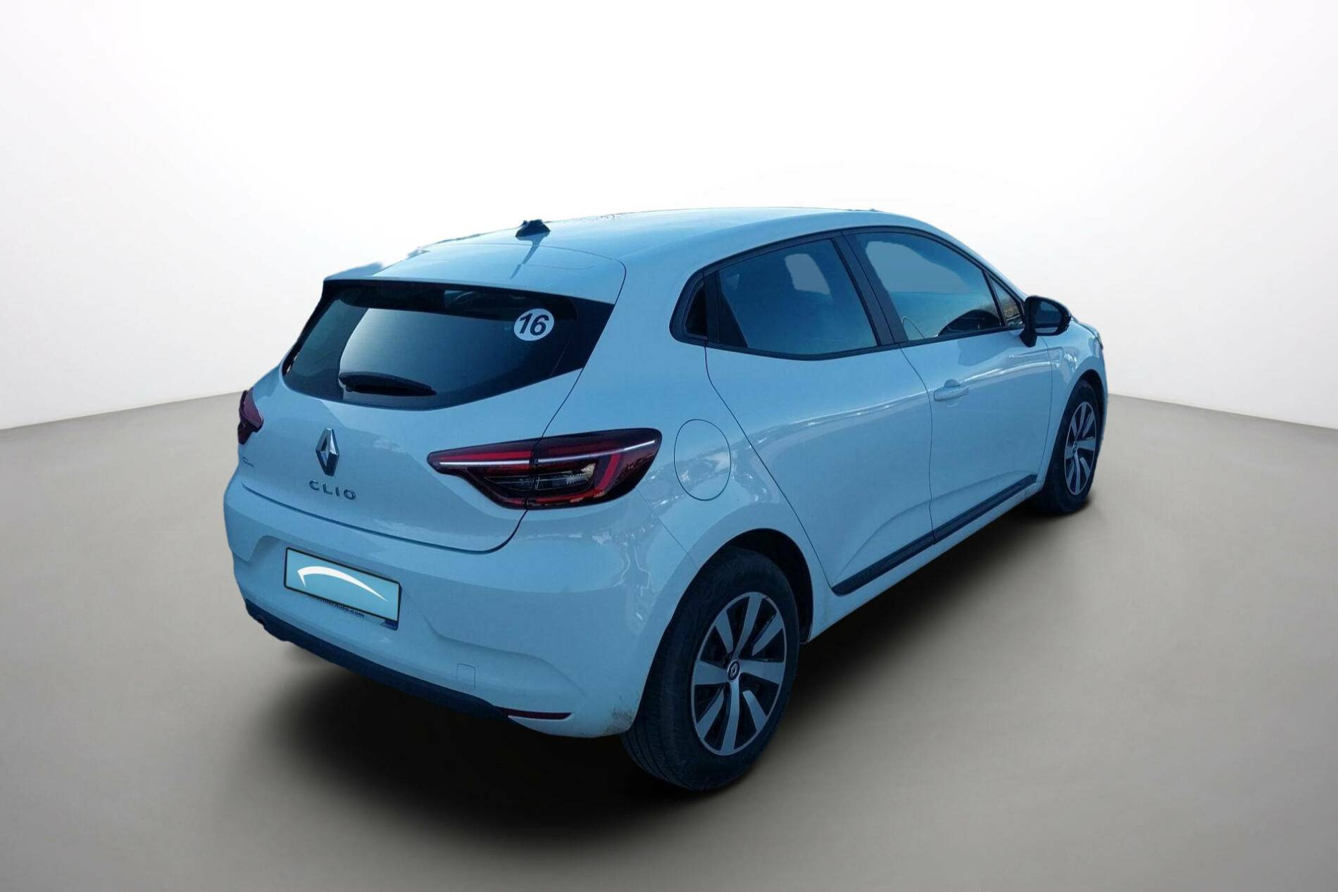 Vente en ligne Renault Clio 5 Clio TCe 90 au prix de 14 790 €