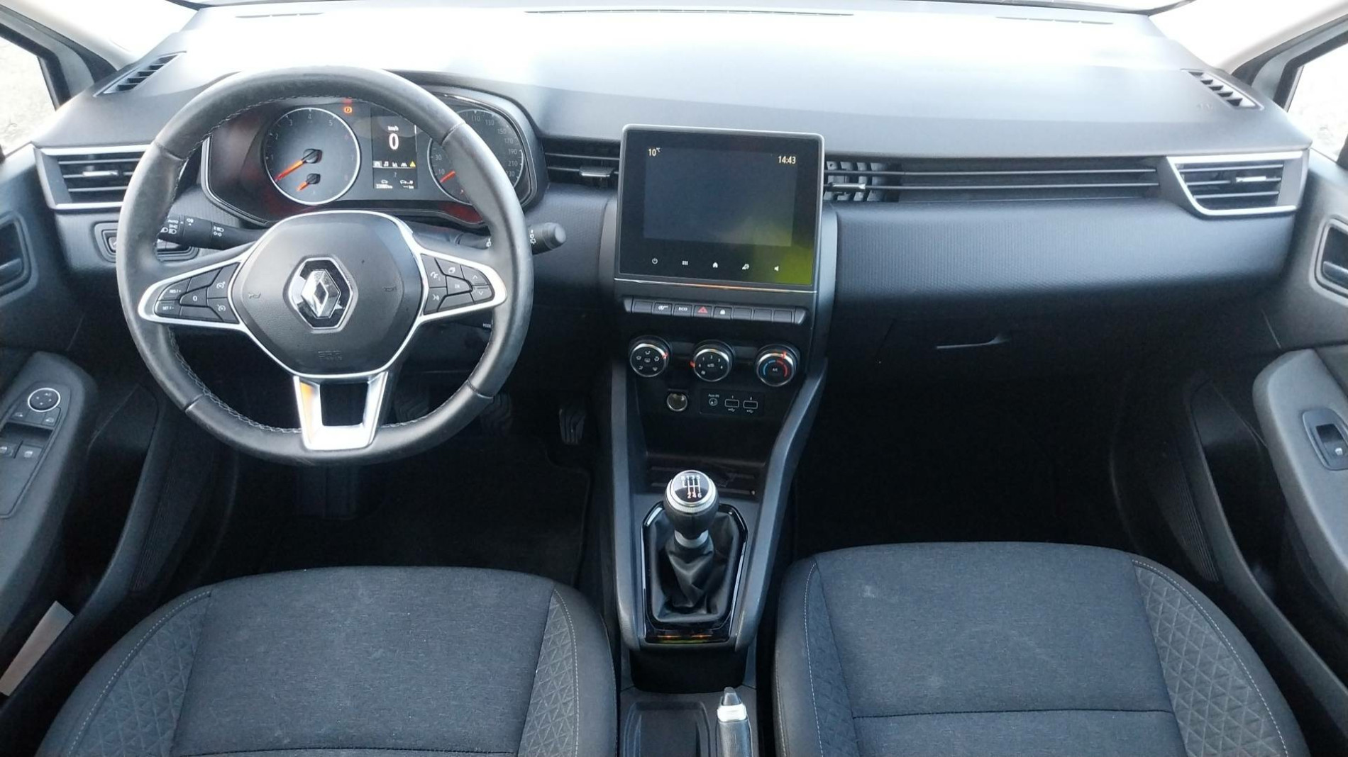 Vente en ligne Renault Clio 5 Clio TCe 90 au prix de 14 790 €