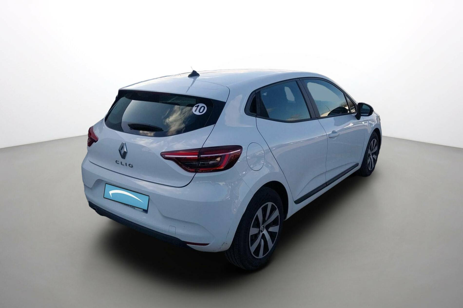 Vente en ligne Renault Clio 5 Clio TCe 90 au prix de 14 790 €