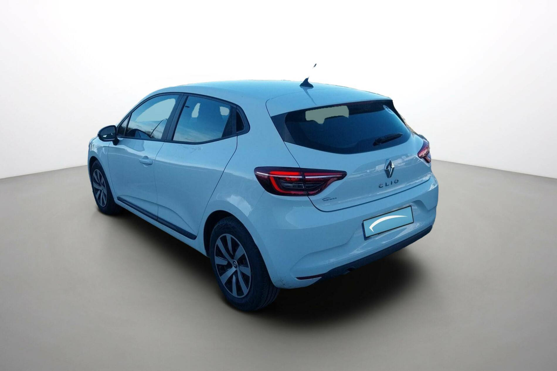 Vente en ligne Renault Clio 5 Clio TCe 90 au prix de 14 790 €