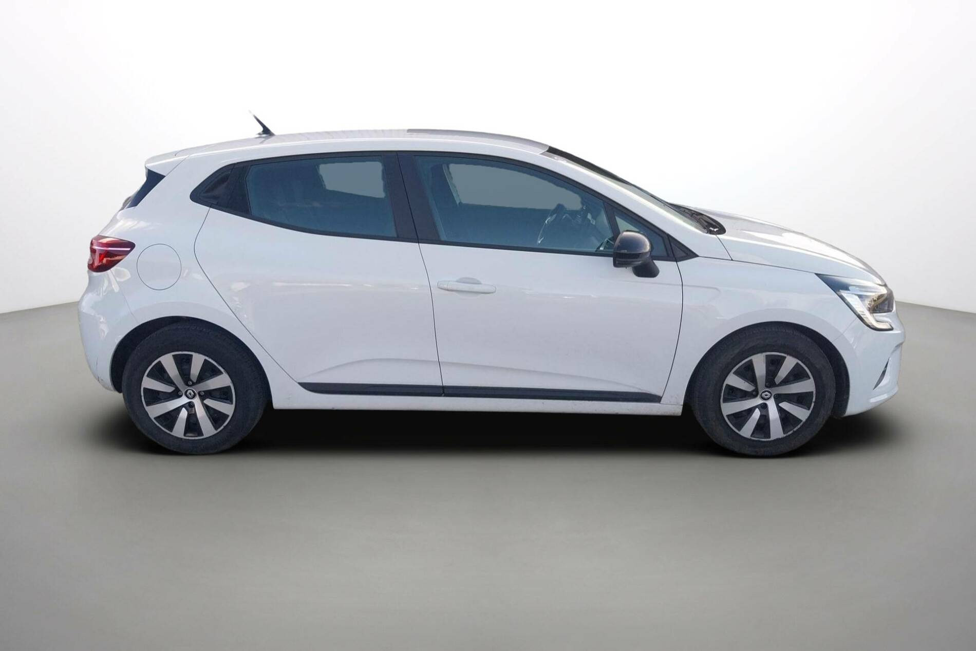 Vente en ligne Renault Clio 5 Clio TCe 90 au prix de 14 790 €