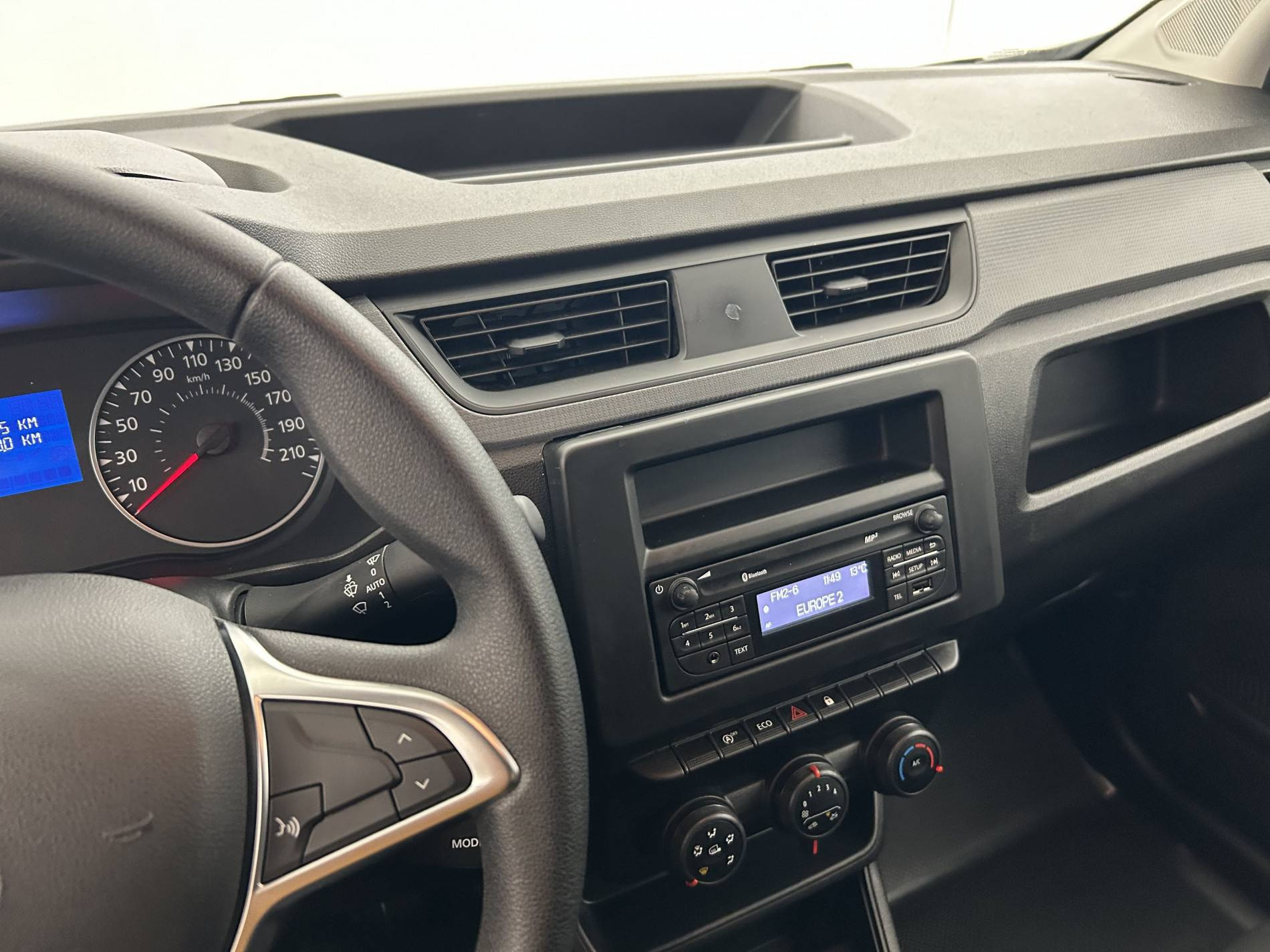 Vente en ligne Renault Express Van  BLUE DCI 95 - 22 au prix de 17 590 €