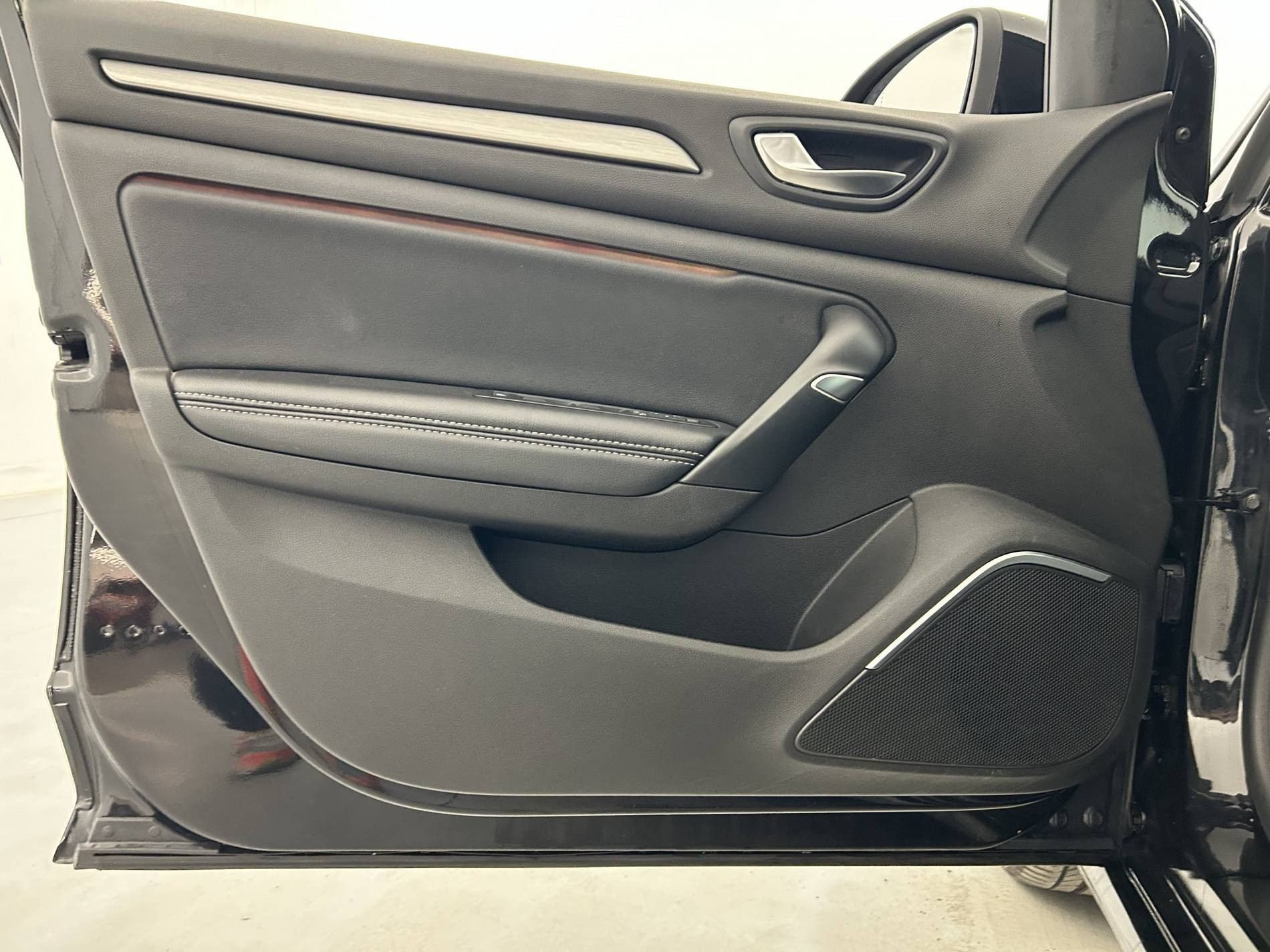 Vente en ligne Renault Megane 4 Mégane IV Berline dCi 165 Energy EDC au prix de 15 990 €