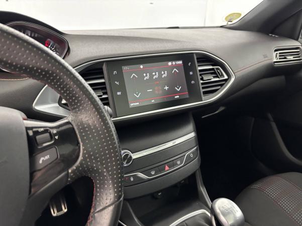 Vente en ligne Peugeot 308  BlueHDi 130ch S&S BVM6 au prix de 14 990 €