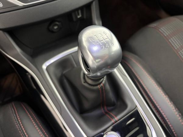 Vente en ligne Peugeot 308  BlueHDi 130ch S&S BVM6 au prix de 14 990 €