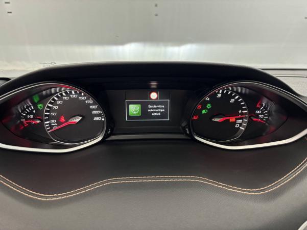 Vente en ligne Peugeot 308  BlueHDi 130ch S&S BVM6 au prix de 14 990 €