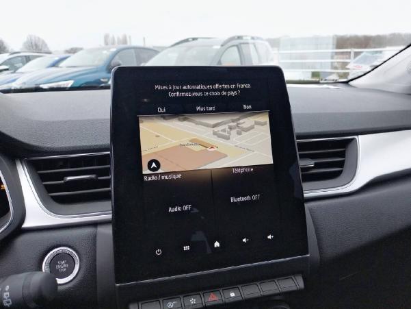 Vente en ligne Renault Captur  mild hybrid 160 EDC au prix de 21 990 €