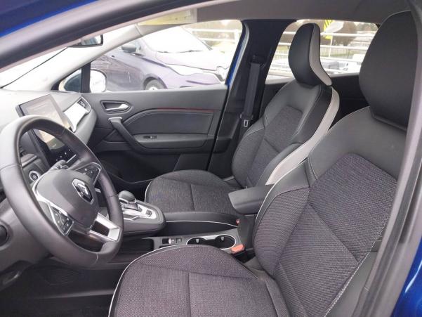 Vente en ligne Renault Captur  mild hybrid 160 EDC au prix de 21 990 €