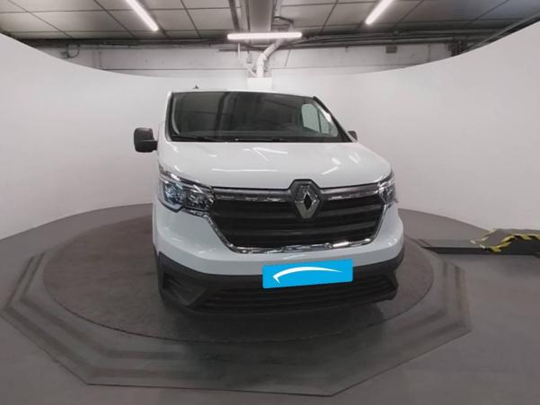 Vente en ligne Renault Trafic 3 Fourgon TRAFIC FGN L1H1 3000 KG BLUE DCI 130 au prix de 21 990 €