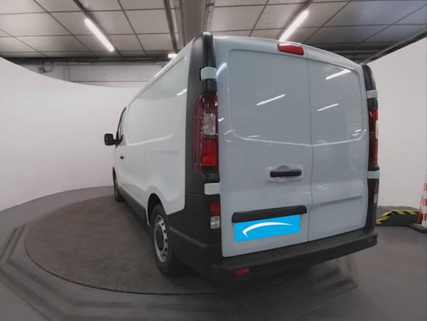 Vente en ligne Renault Trafic 3 Fourgon TRAFIC FGN L1H1 3000 KG BLUE DCI 130 au prix de 21 990 €