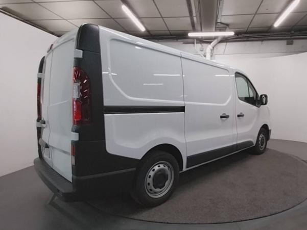 Vente en ligne Renault Trafic 3 Fourgon TRAFIC FGN L1H1 3000 KG BLUE DCI 130 au prix de 21 990 €